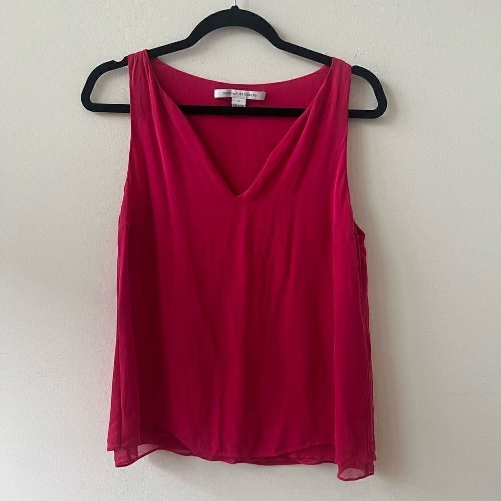 Diane Von Firstenberg Women's V-Neck Silk Blend Lined Pink Tank Top Size Small